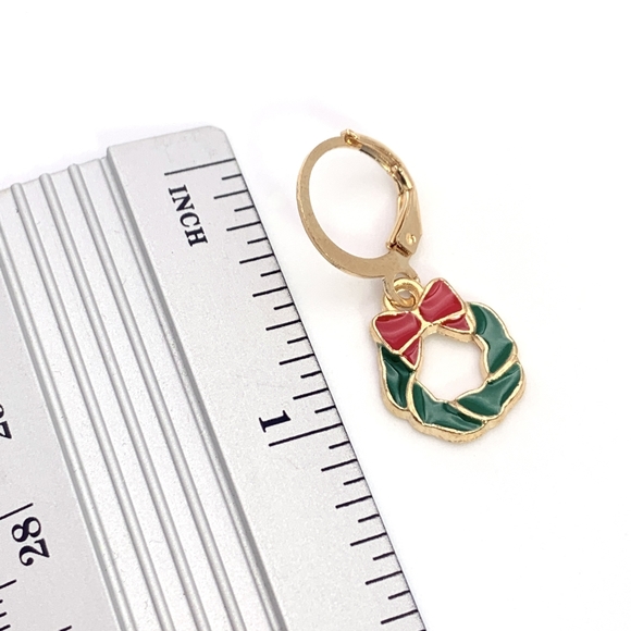 Small Christmas Wreath Earrings - Picture 5 of 5